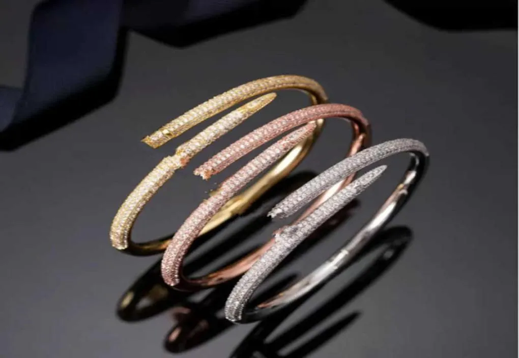 Designer Full Diamond Nail Wedding Armband Ladies Titanium Steel Armband Full Diamond Jewelry Valentine039S Day Luxury Fashio7701446