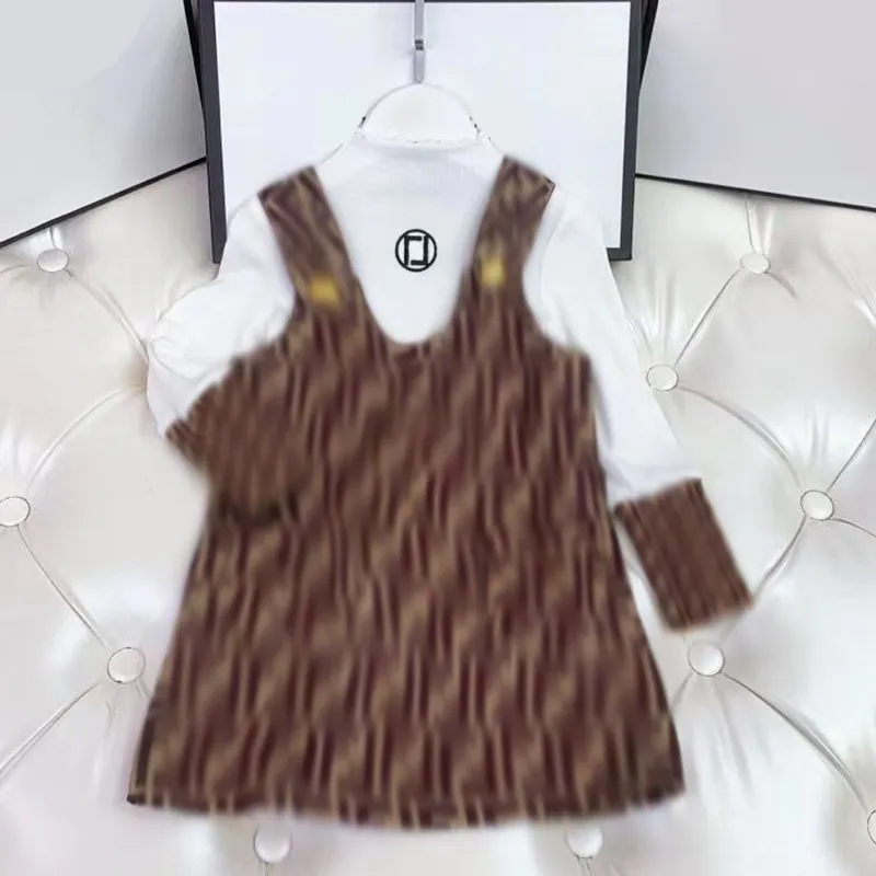 Early Autumn New Girl Baby Western Fashionable Dress Set High end Bottom Shirt and Skirt Two Piece Set for Big Children