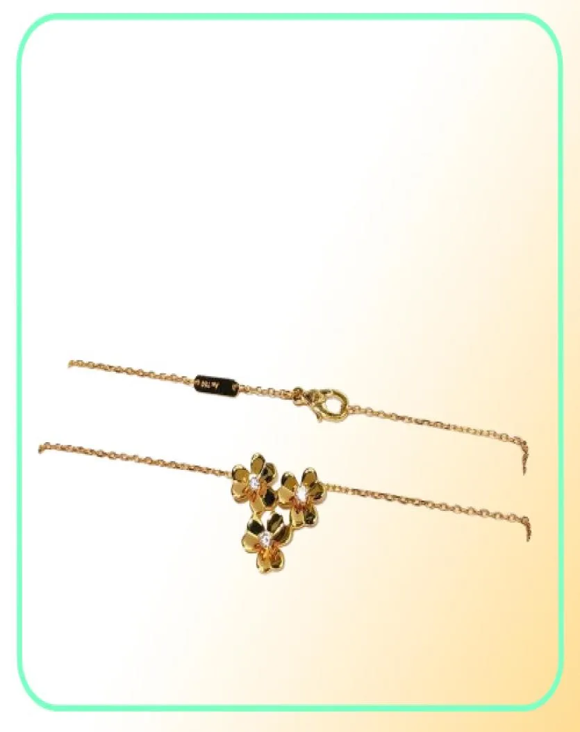Brand Pure 925 Sterling Silver Jewelry For Women 3 Leaf Flower Neckalce Flower Pendant Luck Clover Sakura Wedding Party Necklace2319400
