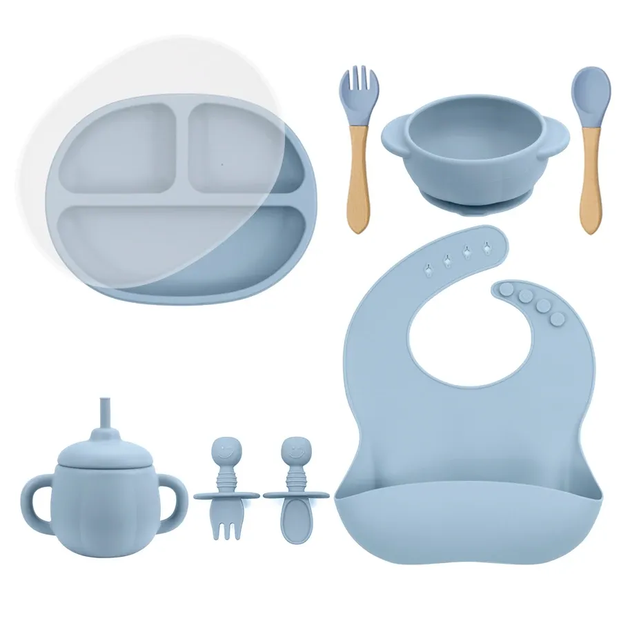 Matning 8st Baby Silicone Table Sug Bowl Rishes Plate Spoon Bibbs Cup Children's Eating Training BPA gratis nyfödda Baby Things