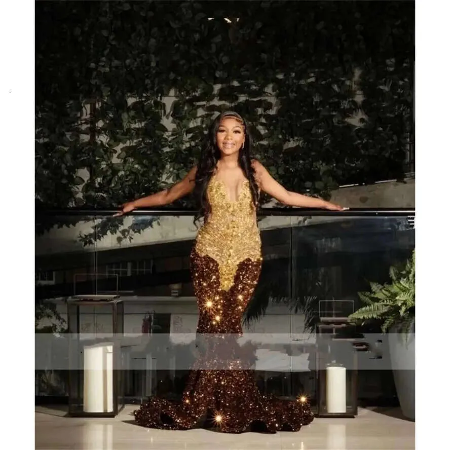 green emerald velvet dress Sequin-Bodice Long Glitter Prom Dress main image 0