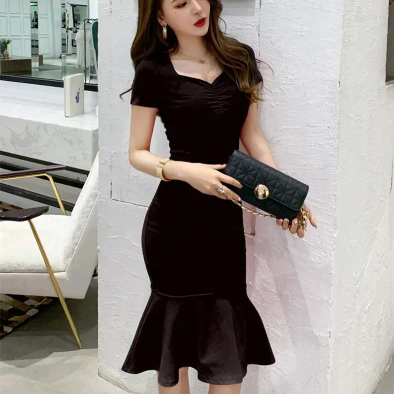 Women's Summer Short Sleeve V Neck Vintage Bodycon Mermaid Dress, Elegant  Office High-end Sexy Bandage Dress