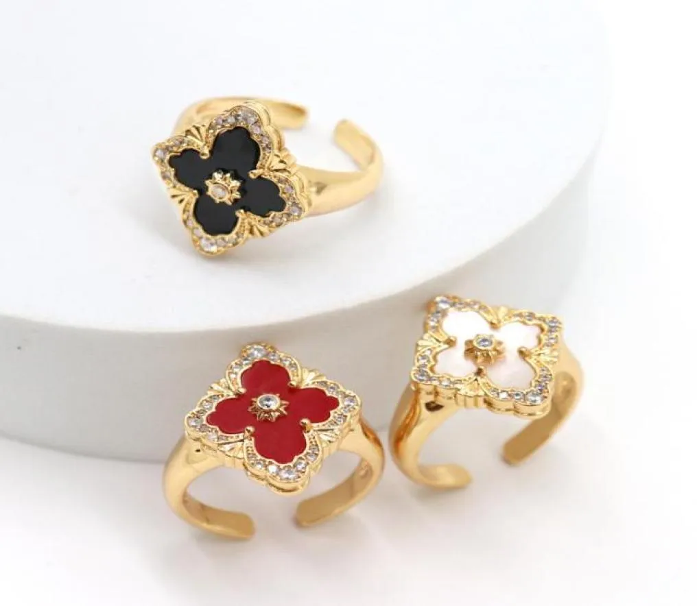 Natural Shell Clover Luxury Designer Bang Rings for Women with Shining Bling Crystal Lucky 18K Gold Open Ring Jewelry9264603