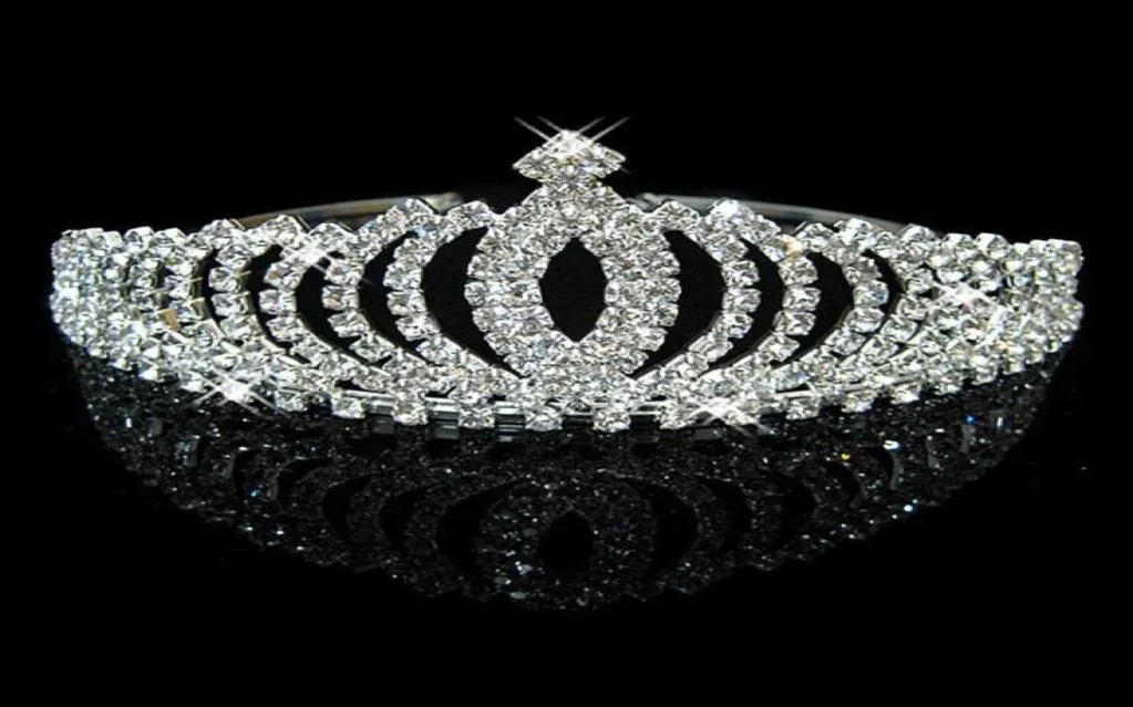 Clips de cheveux Barrettes Getnoivas Sparkling Rhinestone Crown Femmes Silver Color Tiara Luxury Bandfonds Bride Bride Wedding Jewelr1180162