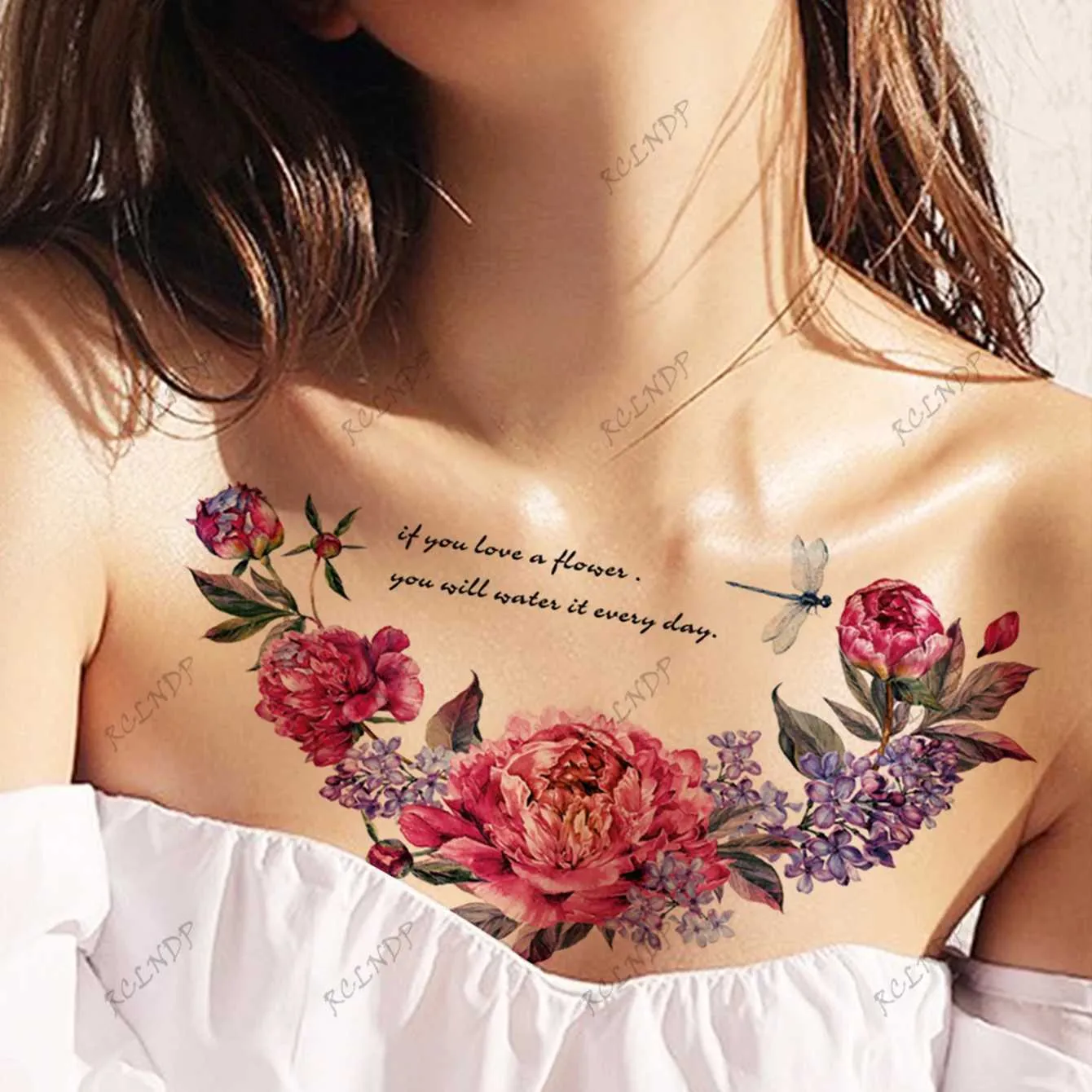 Tattoo Transfer Waterproof Temporary Tattoo Sticker Butterfly Flower Sexig Fake Tatto Flash Tatoo Bröst och midja Tato för tjejkvinnor 240426