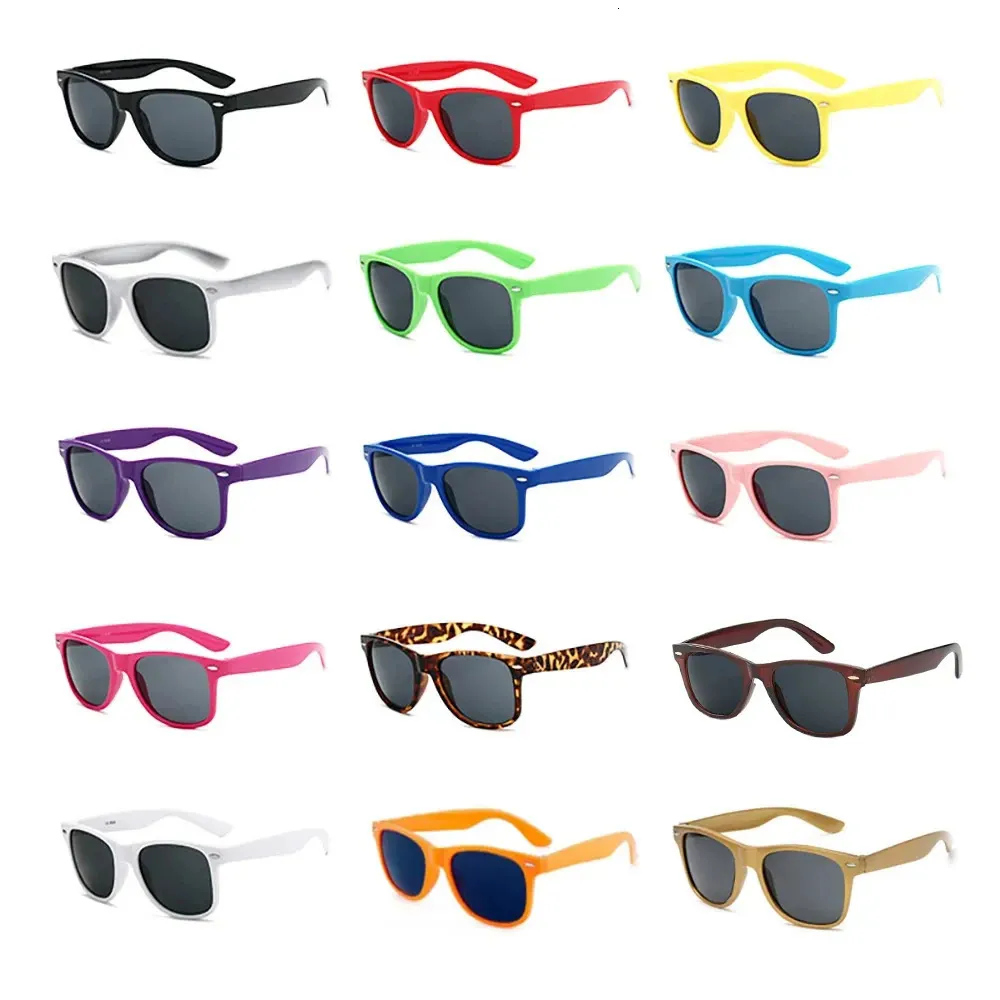 LOVATFIRS 15 Óculos de sol de embalagem para homens homens homens crianças Multicolor UV Protection 17 cores disponíveis 240412