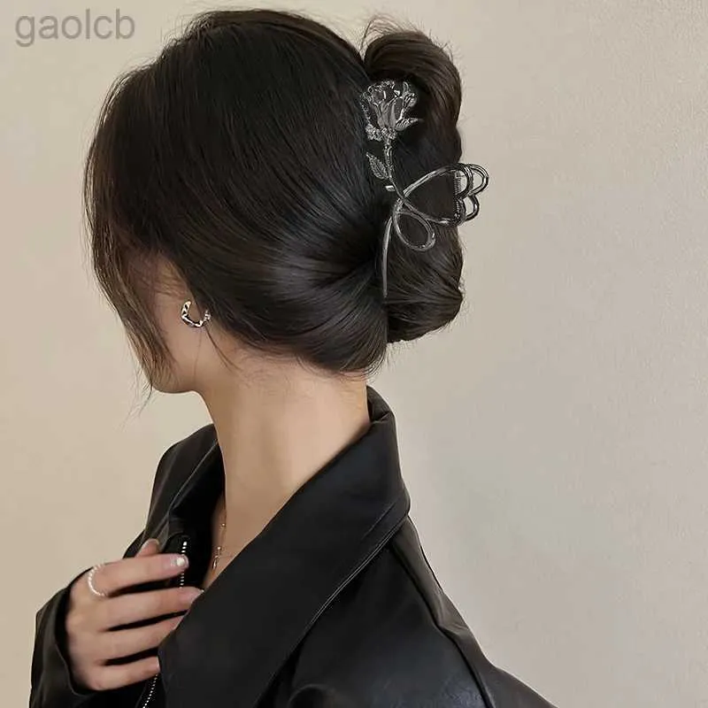 Hårklämmor Barrettes 2023 Korean Fashion Y2K Rose Vintage Hair Claws Clips Women Metal Flowers Exquisite Elegant Girls Hair Accessories for Woman 240426