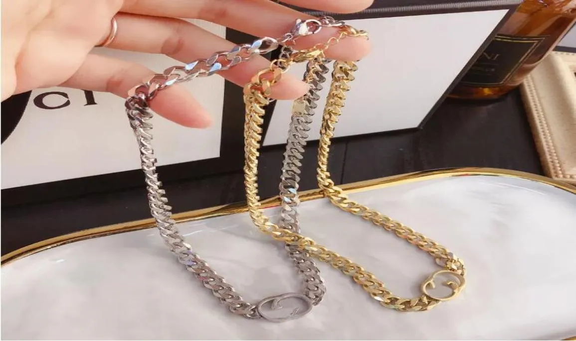 Collana a ciondolo designer di qualità affascinante gioielli di lusso progettati per donne marchi di moda popolari selezionati buoni nuovi compleanno gif5439454