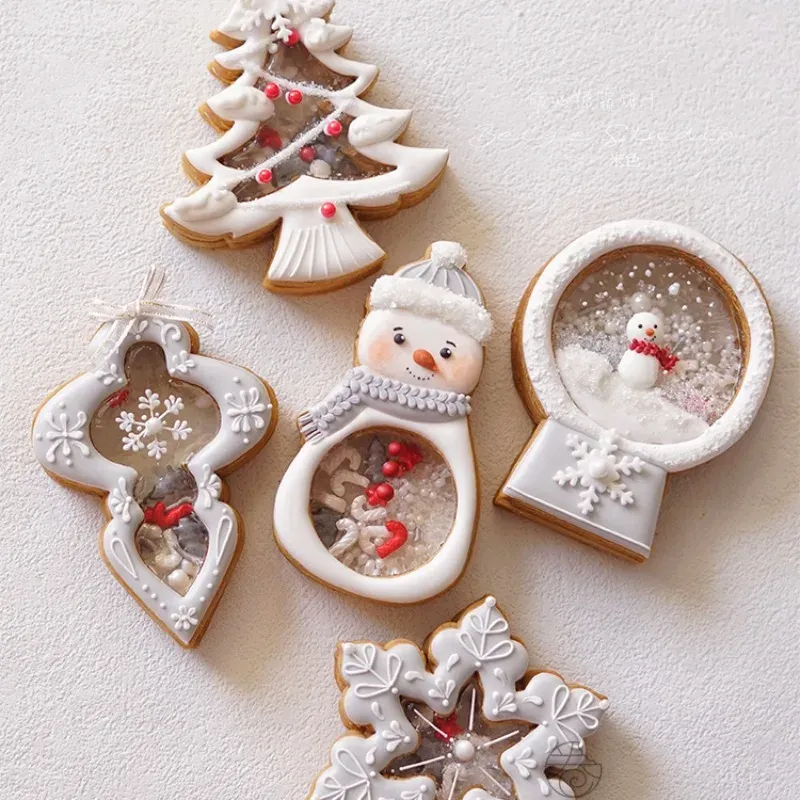 Moldes Cutter de biscoito de balanço de Natal e carimba plástico boneco de neve plástico floco de neve de natal árvore de fondant biscoito bolo decoração de assadeira de cozimento