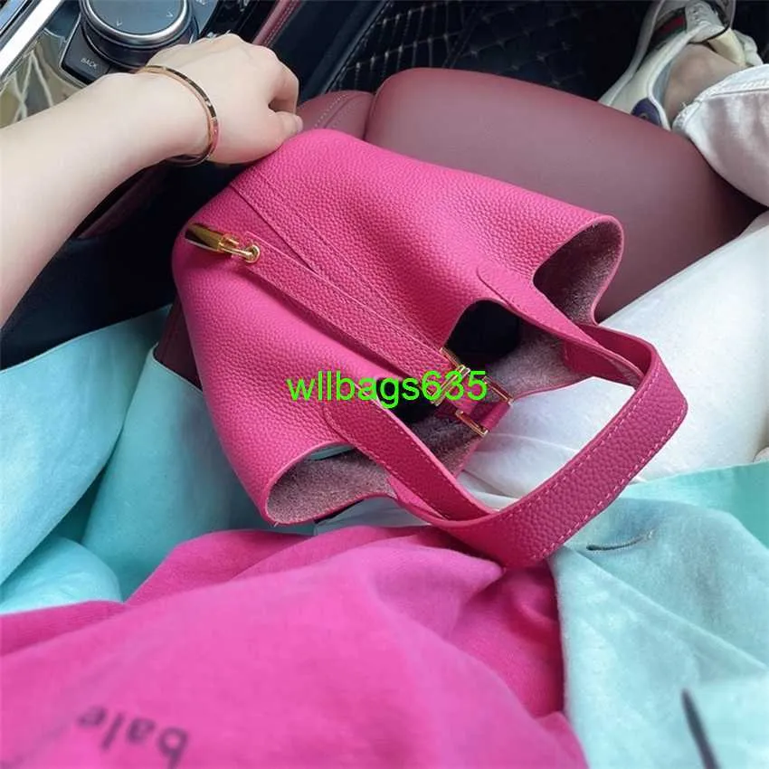 Picotin Leather Totes 2024 New Togo Top Layer Cowhide Vegetable Basket Handheld Bucket Bag Large Capacity Fashionable and Simple Handheld Sm have logo HB0494