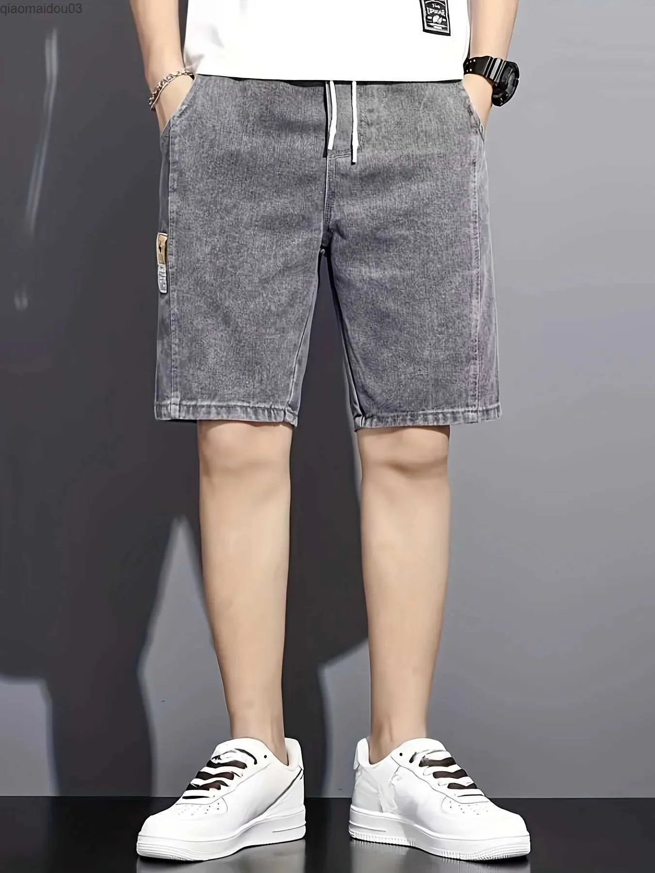 Jeans maschile in stile coreano da uomo estivo gamba nera gamba pantaloncini 2024 Nuovi cortometraggi casual Brand Clothingl2404