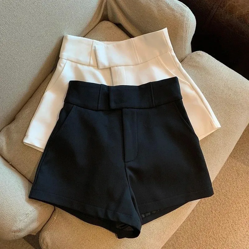 Mexzt Y2K Streetwear Black Shorts Kobiety Eleganckie wysoką talię białą białą linię szeroką nogę Krótki seksowny klub Slim Short Pants 240418