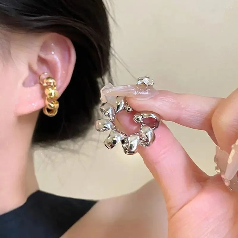 Backs Earrings Niche Design Girl Gift Alloy Irregular Fashion Jewelry Korean Style Ear Clip Women Bone Buckle