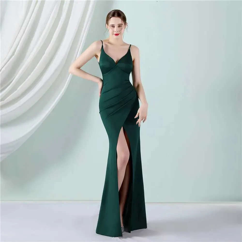 Runway Dresses YIDINGZS Soft Satin Sexy Strap Grn Party Dress Slit Evening Dress Womens Backless Maxi Dress Long Prom Dress 18578 Y240426