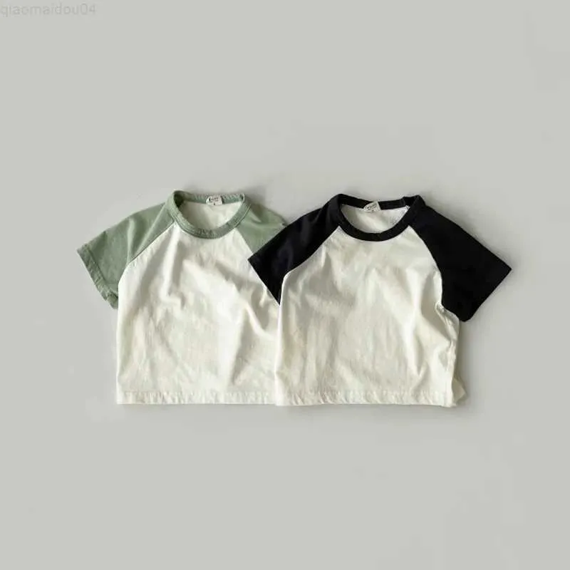 T-shirts 2024 Summer New Baby Short sleeved T-shirt Cotton Childrens Casual T-shirt Fashion Baby Solid Bottom TopL2404