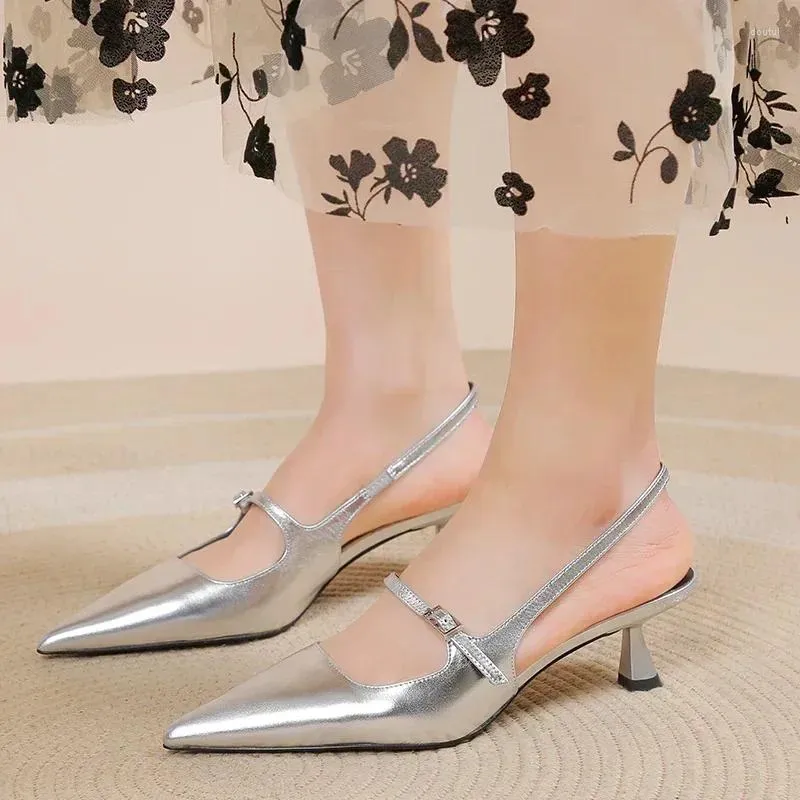 Vestido sapatos 2024 mulheres fivela pontuda de ponta dos pés Stilettos Slingback Salto alto elegante