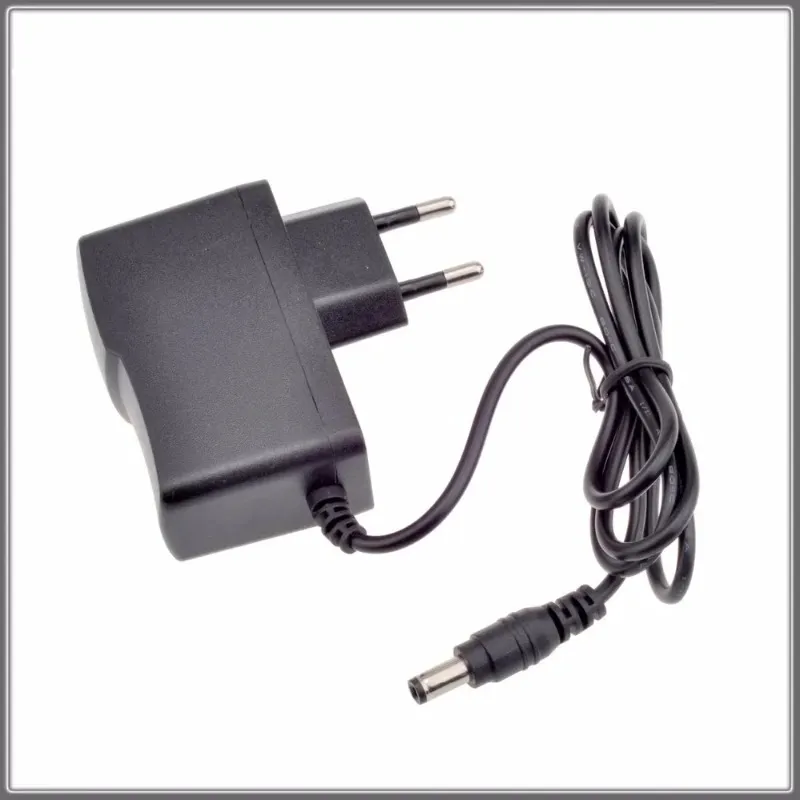 AC / DC 100-240V DC 12V 1A Adaptateur d'alimentation du chargeur d'adaptateur de fiche EU 1A