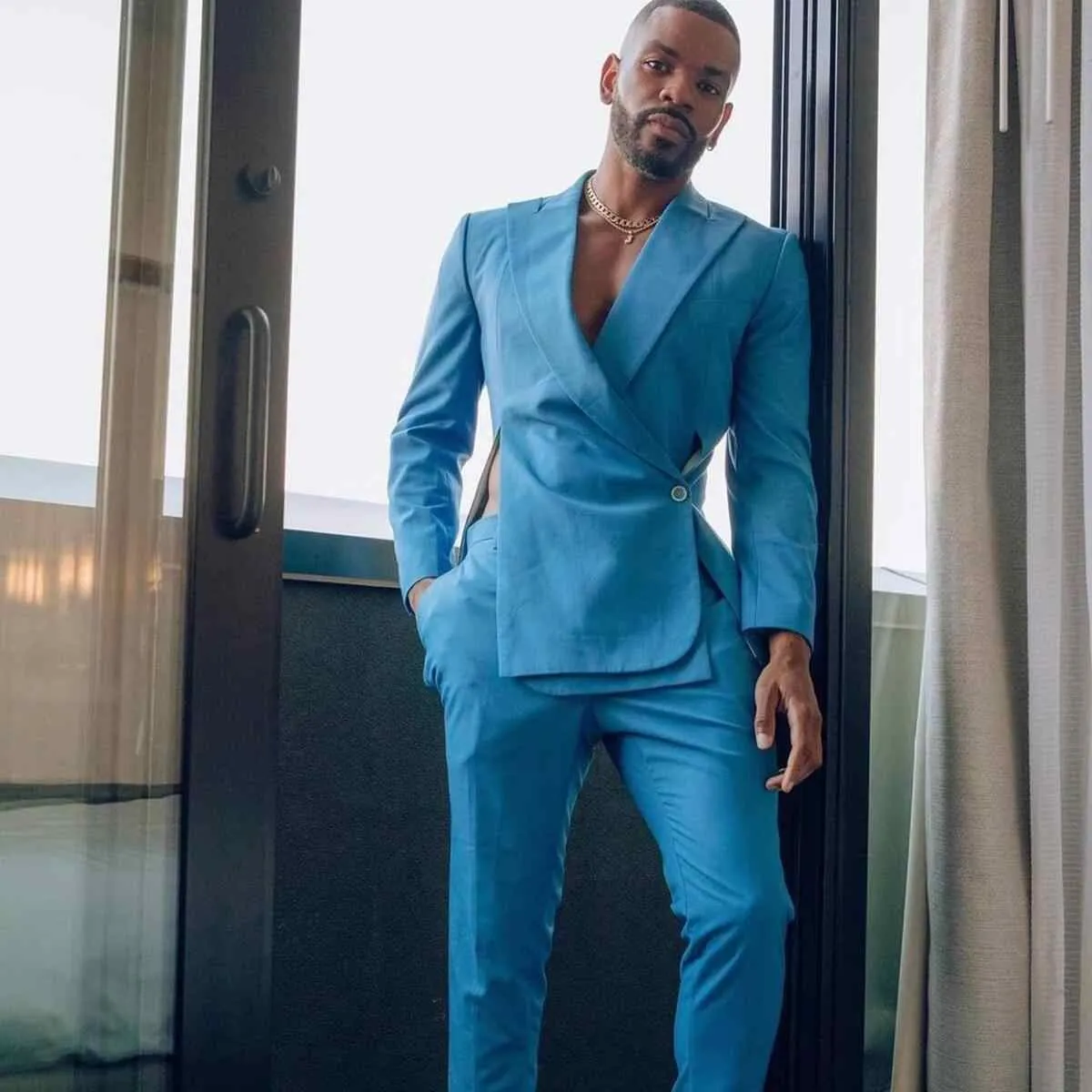 Sexy Mens Wedding Tuxedos Peaked Lapel... From Foreverbridal, $75.59 |  DHgate.Com