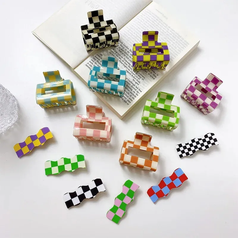 Fashion Girl Sweet Hair Clip Acryl Square Accessoires Color Grid Claw For Women Exquisit Shark Clips 240425