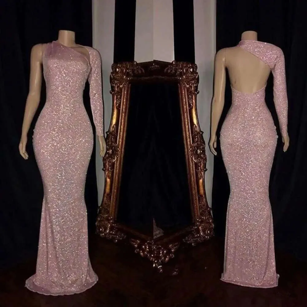 Prom Mermaid Pink Sparkly Lawlined Dresses 2020 Eén schouder Lange mouw Sweep Train Formele avond Dames feestjurken