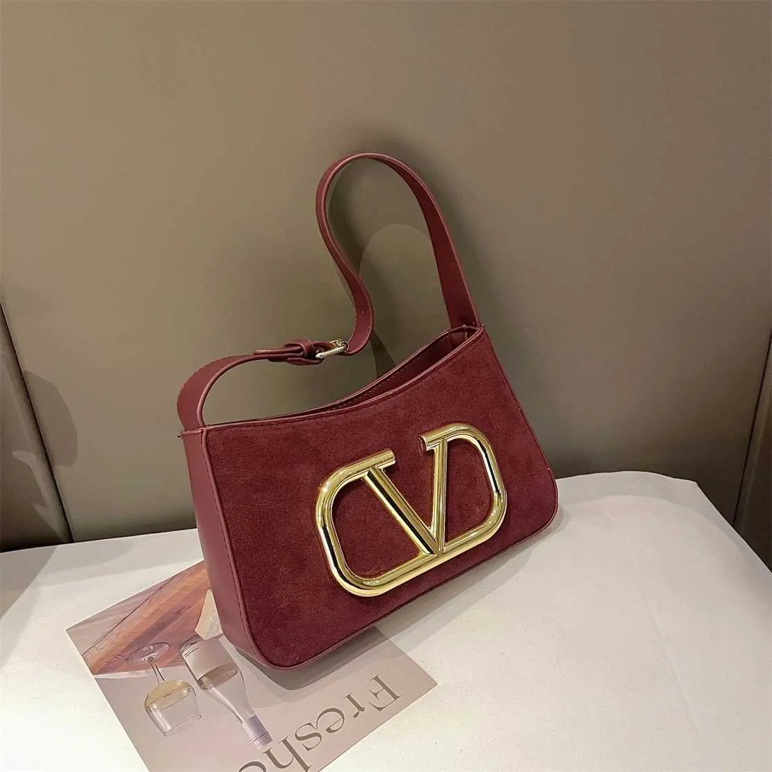 Bolsa de diseñador exquisito bolso de mujer bolso elegante Bolsa de axilas de arena de cuero para mujer bolsas pequeñas