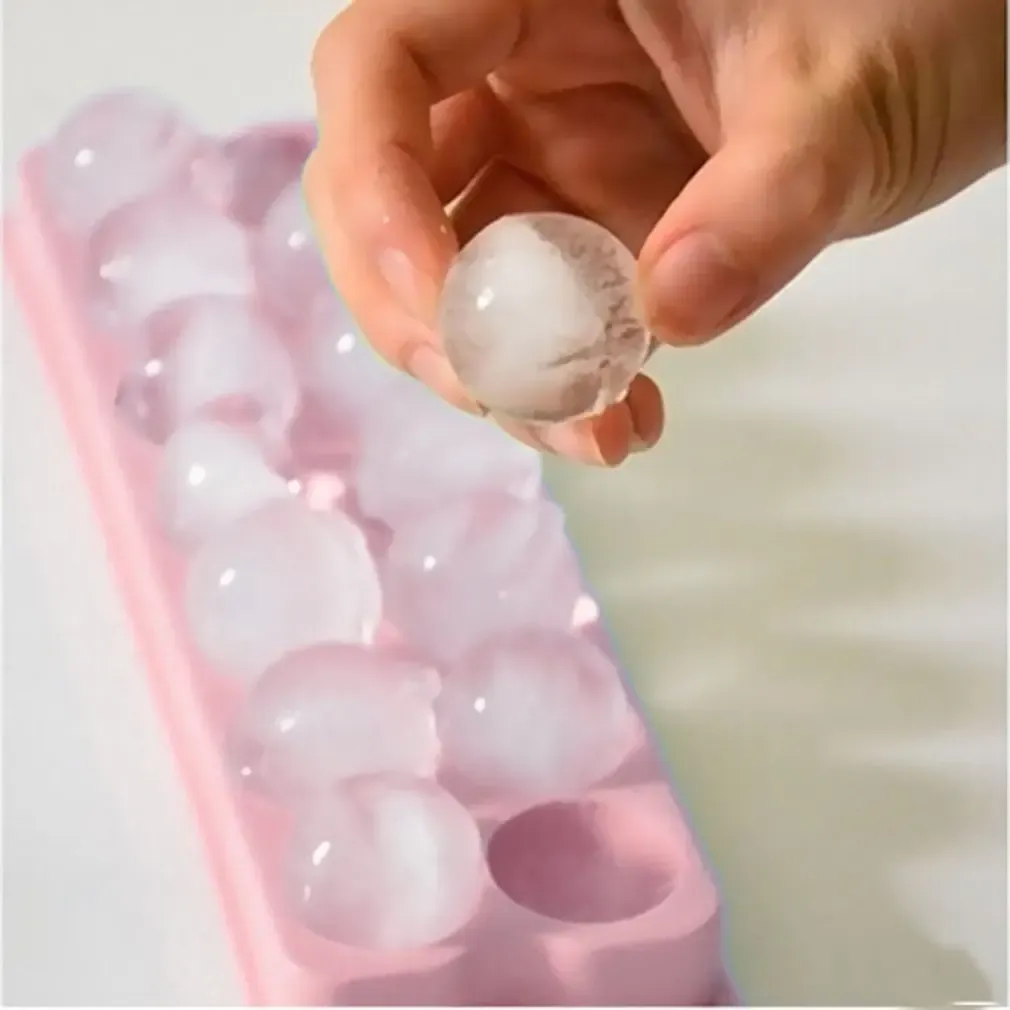 Tools 14 Holes Round Balls Ice Mold Plastic Tray Ice Hockey Grid Making Box Molds With Cover Color Random Ice Mold NonStick Silicone