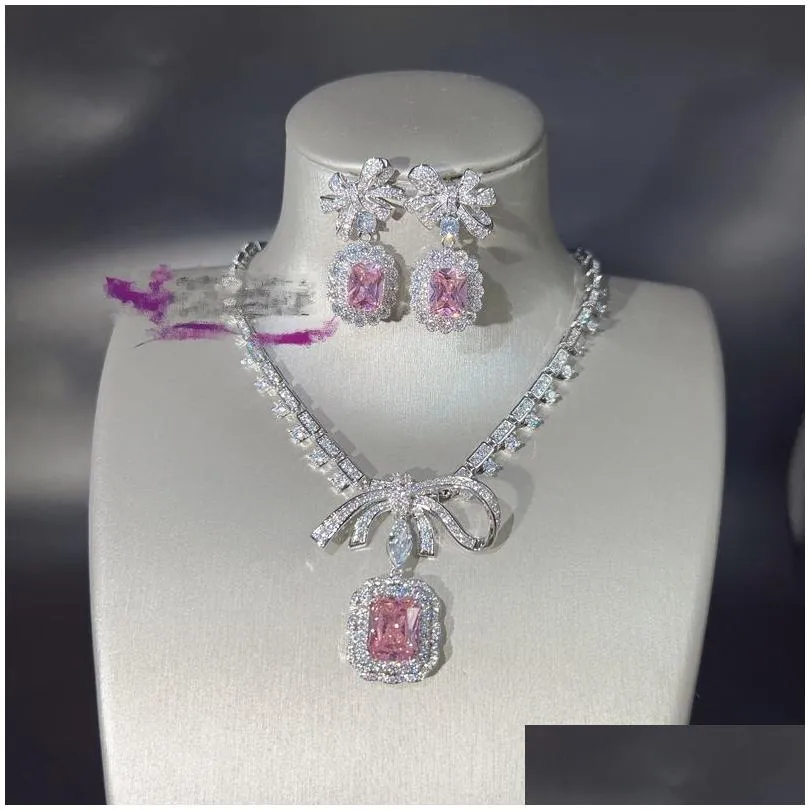 Düğün Mücevher Setleri 2024 Ins Top Satış Lüks 925 Sterling Sier Dolgu Radyant Şekar Pembe Topaz CZ Diamond Sarkla Küpe Kadın Penda Dhtdf
