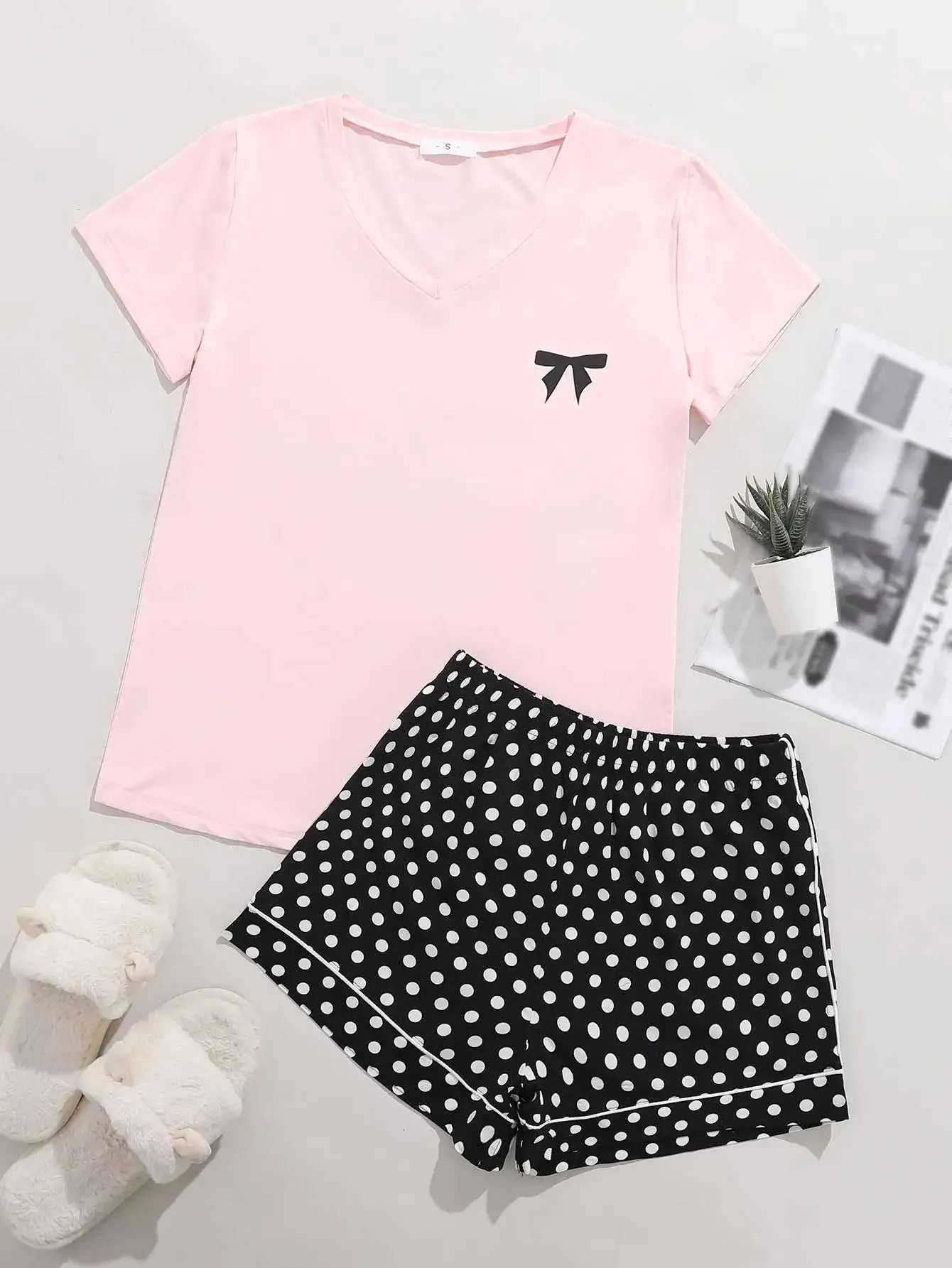 Frauen Nachtwäsche kurze Slves Damen Pyjamas Set Solid V Neck Top Elastic Taille Dot Print Shorts weibliche 2 Stück Slpee Nightwear Homewear Y240426