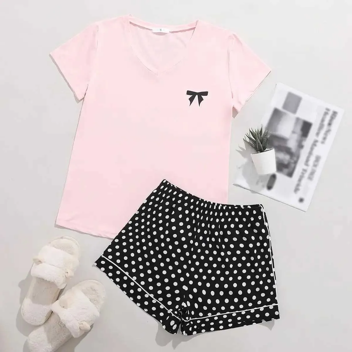 Frauen Nachtwäsche kurze Slves Damen Pyjamas Set Solid V Neck Top Elastic Taille Dot Print Shorts weibliche 2 Stück Slpee Nightwear Homewear Y240426