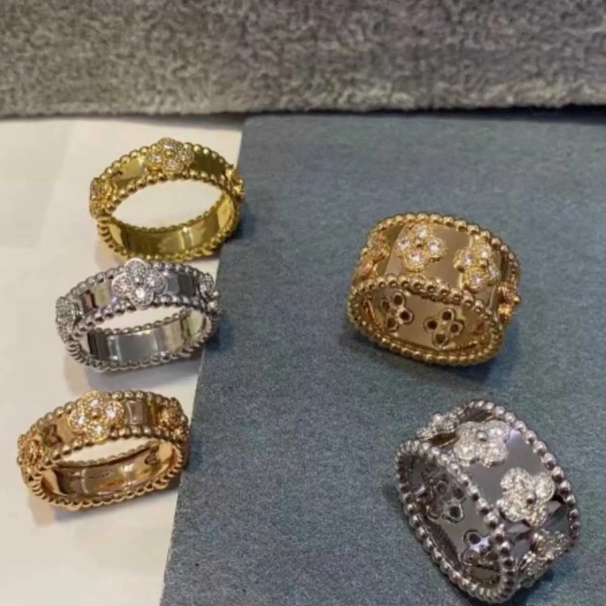 Anneaux Cadeaux et bijoux surprises populaires pour les nouveaux anneaux pour hommes larges exquis avec Vnain commun