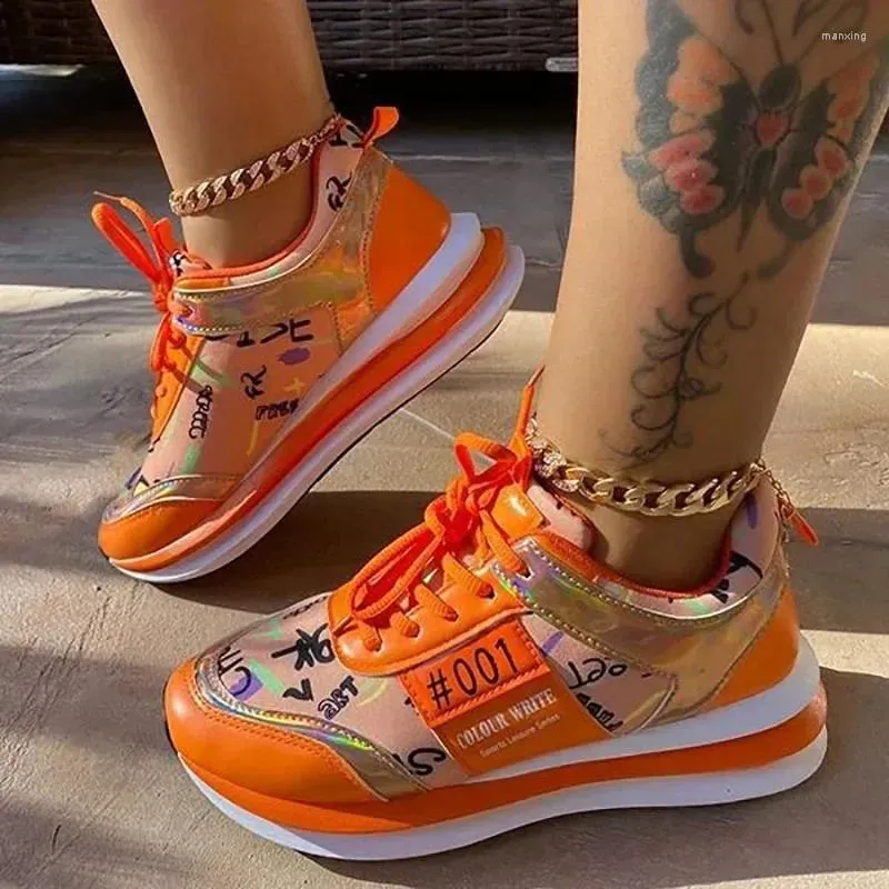 Lässige Schuhe 2024 Rennen Frauenplattform Sneaker Dicke untere Spring Damen vulkanisieren Orange große Größe 43 Weibchen Schuh