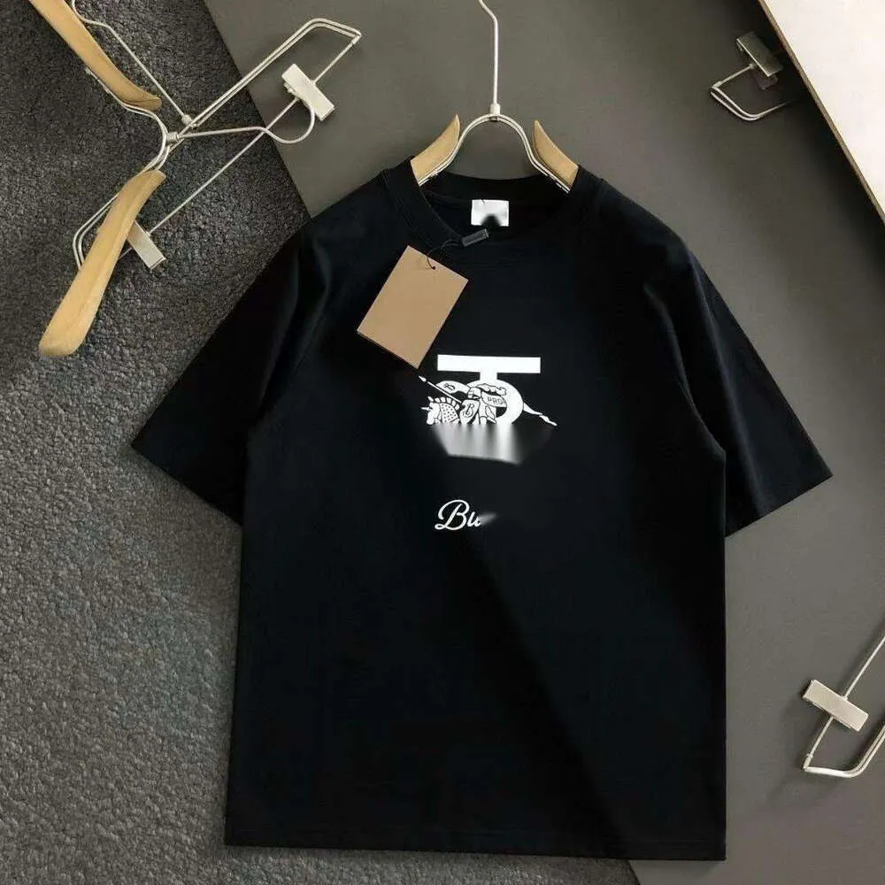 Camiseta de camiseta de Burberyy camiseta camiseta de luxo masculino camisetas de verão novo clássico de impressão clássica de manga curta de manga curta solta e confortável camiseta