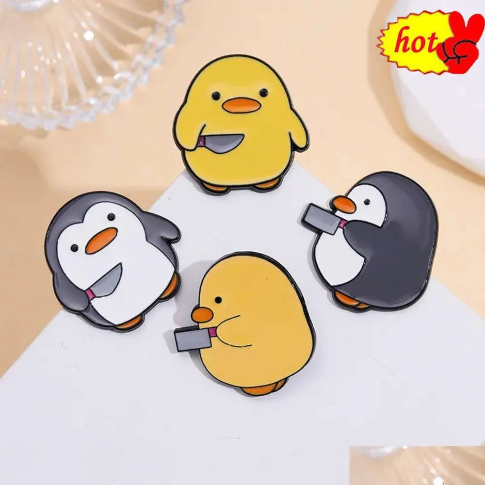 Hängen Lapel Pins Penguin Small Duck Carton Metal Design Badges Brosch Emamel Label Bag Backpack Hat Jewelry Gift Accessories Drop DHRS5