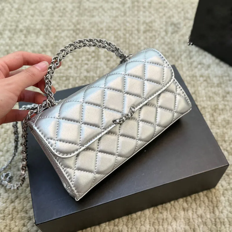 Ladies Designer Shiny Silver Mini Handbag Flap Square Bag Cross Handle 15/19cm Quilted Leather Silver Hardware Matelasse Chain Luxury Evening Bags Shoulder Purse