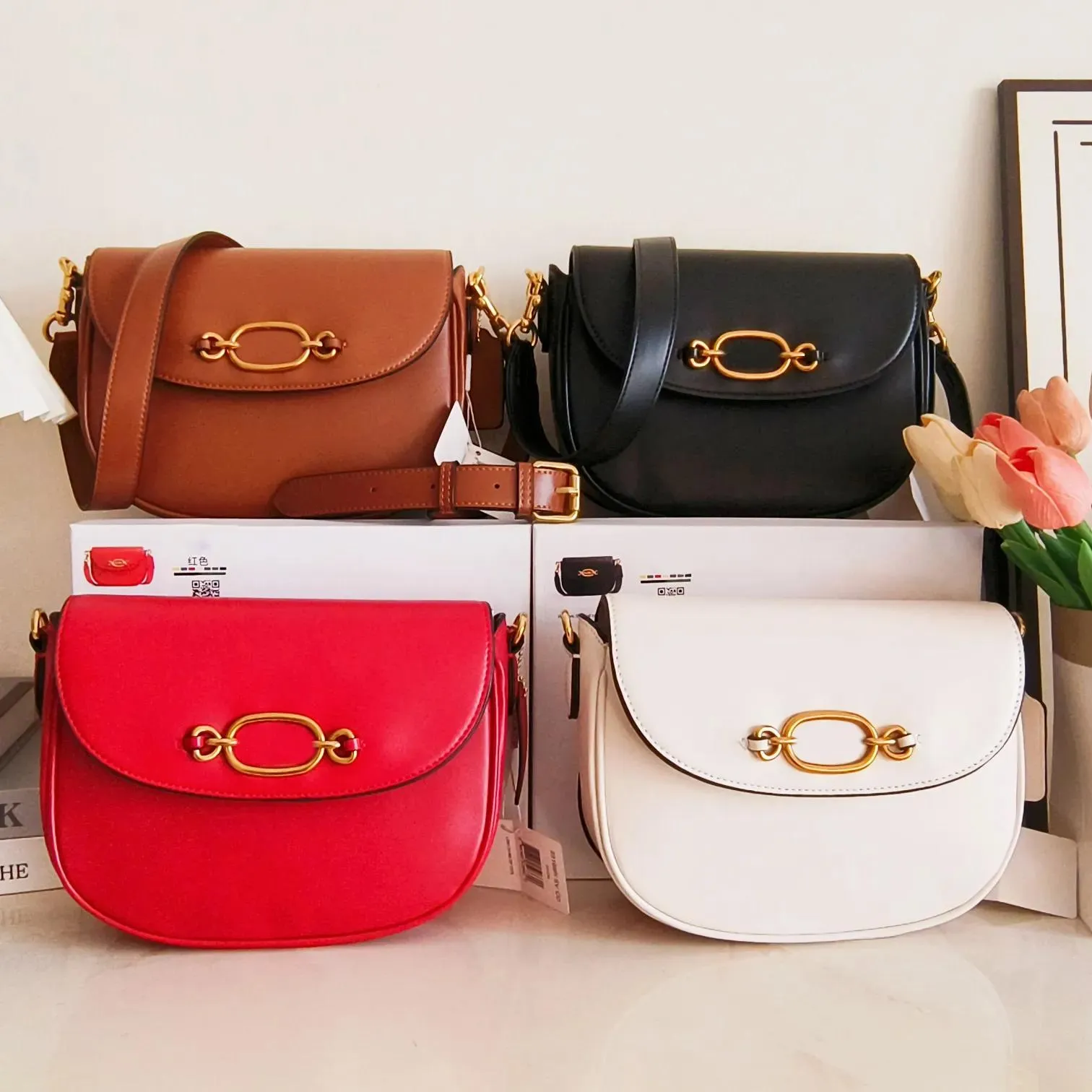 Leather Sacoche HARLEY 23 Shoulder Bag Designer Crossbody Purse for Men Women Luxury Satchel Handbag for Travel Soft Genuine White Clutch