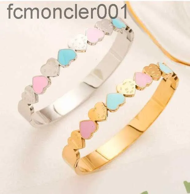 Fashion Brand Designer Letters Bracelets Cute Love Heart Gold Plating Staiess Steel Lucky Cuff Bangles Women Girls Wedding Party Jewelry Gift NLO4