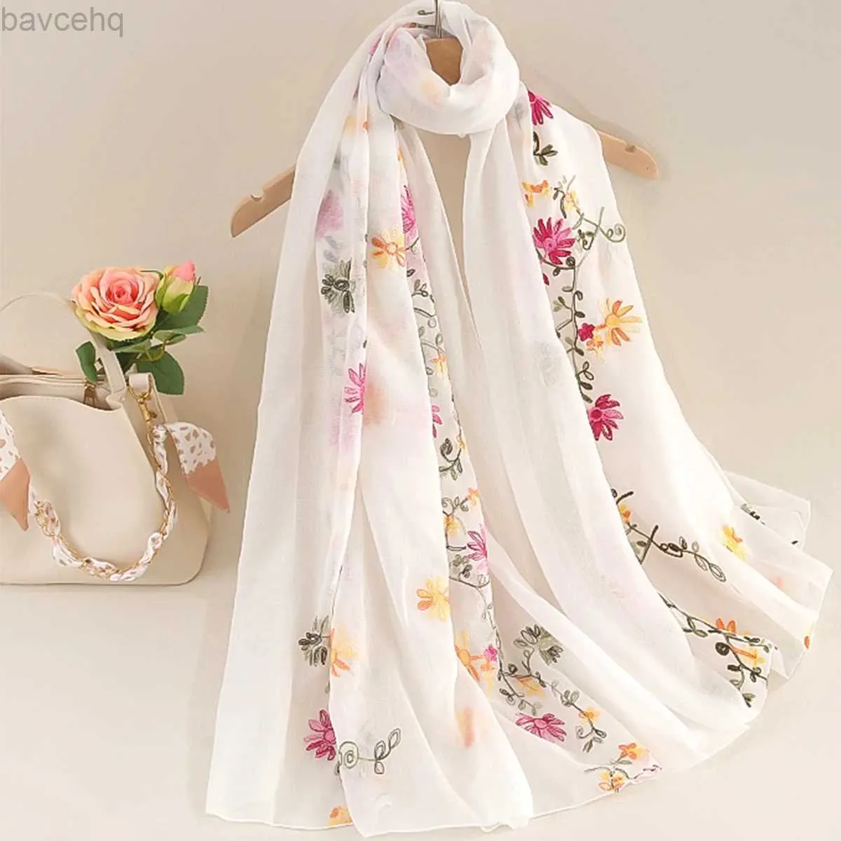 Shawls New spring and summer female literary national wind shawls cotton and linen long sunscreen travel scarf dual-purpose embroidery d240426