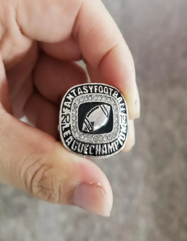 Nyaste mästerskapsserie Jewelry 2018 2019 Fantasy Football American League Championship Ring Men Fan Gift Wholes1364755