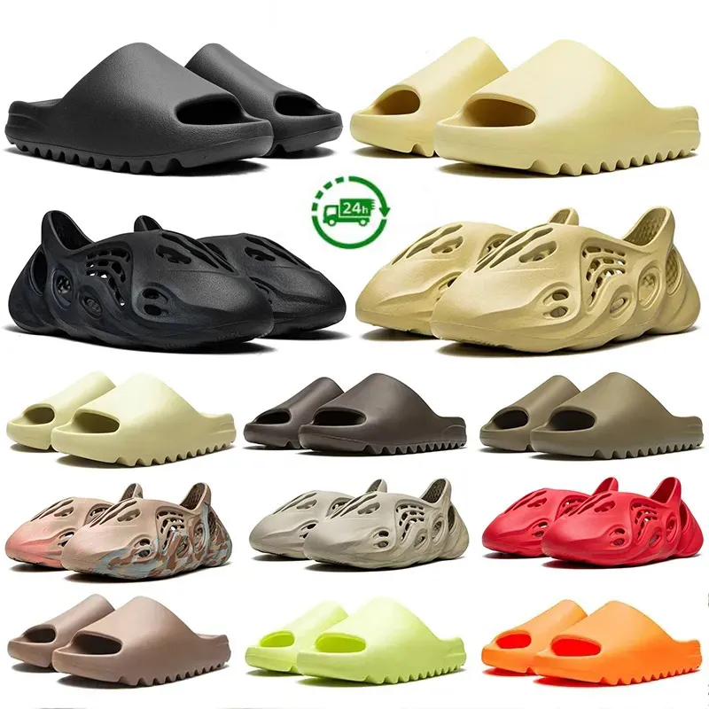 Designer sandaler män kvinnor tofflor glider svart vit öken sand jorden brun mineral blå glöd grön måne grå man sommar flip flops buffs utomhus stora storlek skor