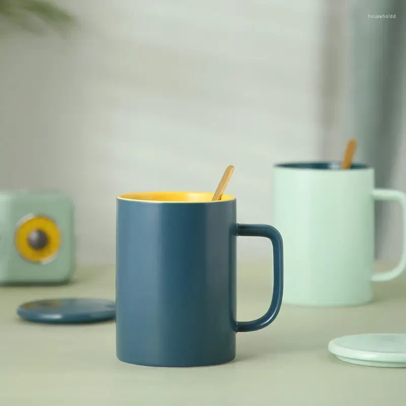 Tasses simples Morandi Couleur de grande capacité en céramique avec cuillère et couvercle tasse de lait de café