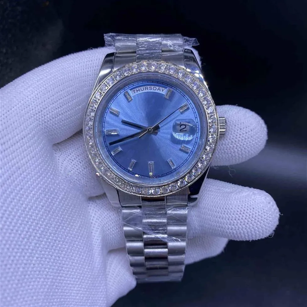 Luxusmenschen Diamant Uhren Automatische mechanische Uhr Edelstahlblau -Zifferblatt Uhren kleine Diamantlünette Armbanduhr 40mm286L2471