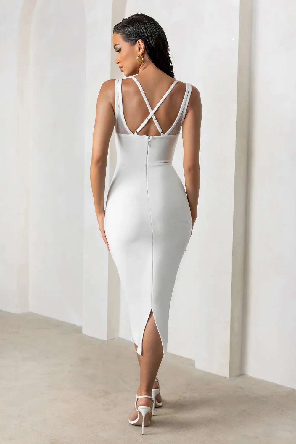 美品★ CROSS STRAP CUT DRESS Cross It Off V-Neck Short Dress | Windsor