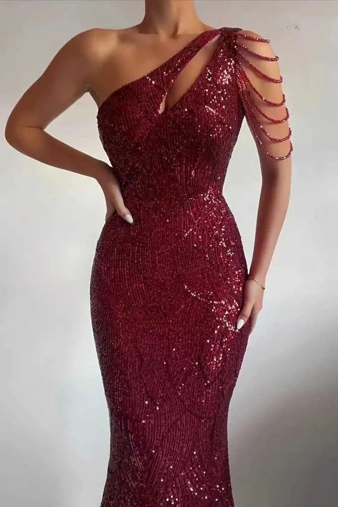 Runway Dresses Yidingzs Elegant One Shoulder Bourgogne paljettklänning Kvinnor som pärlar lång klänning 2022 Party Maxi Dress 18519 Y240426