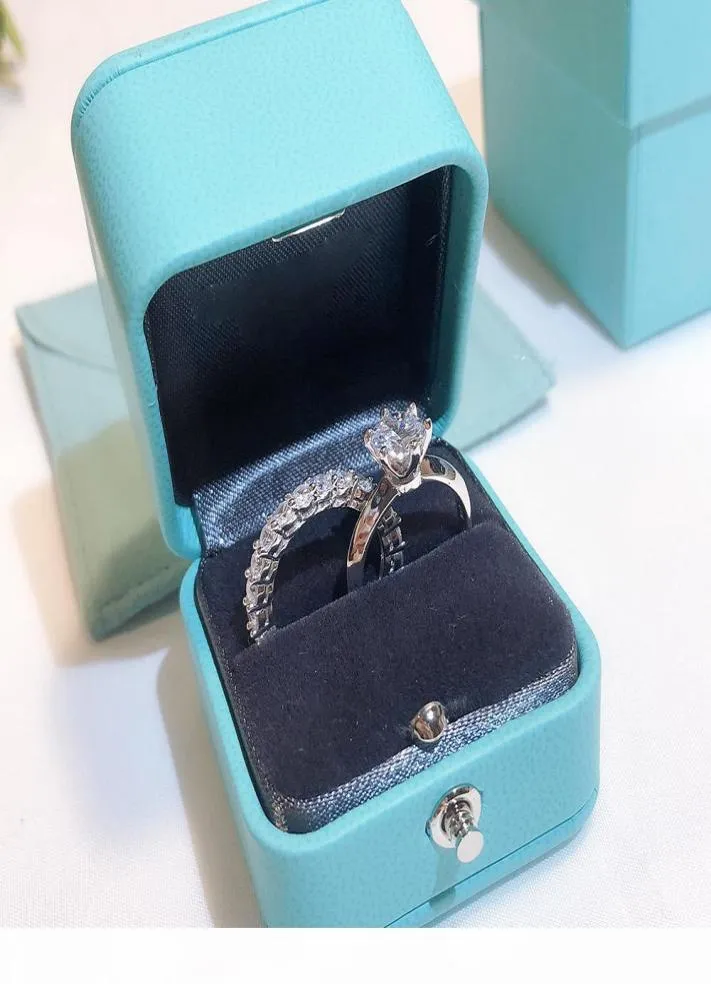 Real 100 925 Sterling Silver Brand Ring Set 5a Циркон Sona Cz Обручальные обручальные кольца для женщин для женщин с пальцами8000339