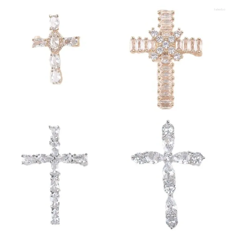 Broches Arrivée Croix de strass pour femmes et hommes Gold Sliver Color Crystal Badge Unisexe Tins de la mode
