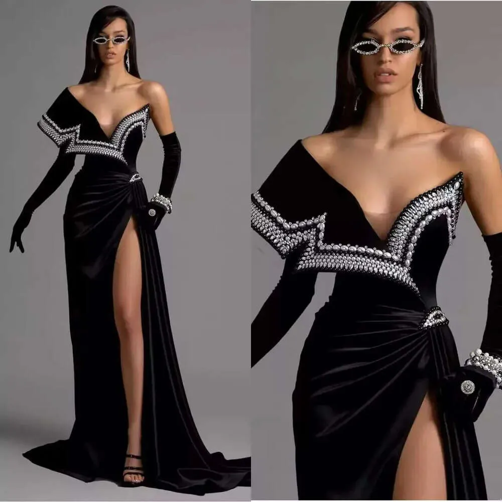 Veet Sweep Train Evening Black Off The Shoulder Mermaid Prom Dresses High Slit Pearls Vestidos Formella kändisklänningar BC14884 0106