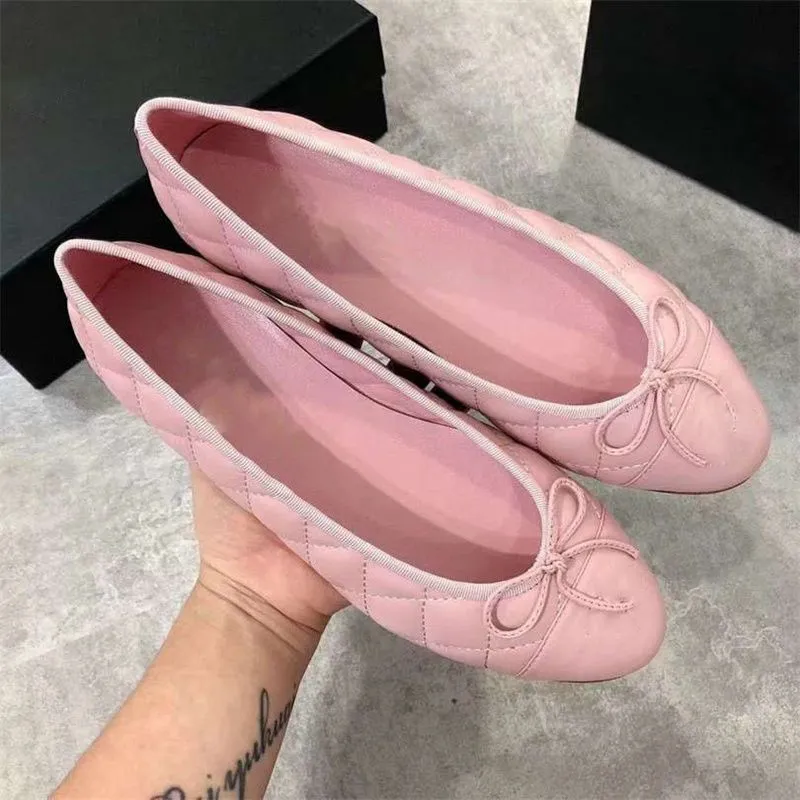 designer sandaler tofflor lyx designer dhoes balett platt kanal varumärke skor quiltad läder bowknot runda huvud kvinnor läder s klänningskor balett platt paris