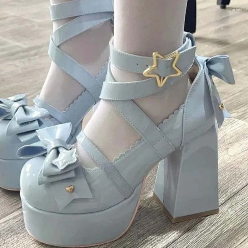 Dress Shoes Y2K Koreaanse vrouwen Fashion Japanse Lolita Vintage Star Studenten JK Uniform Gothic High Heel Platform Schoen Cosplay Mary Jane