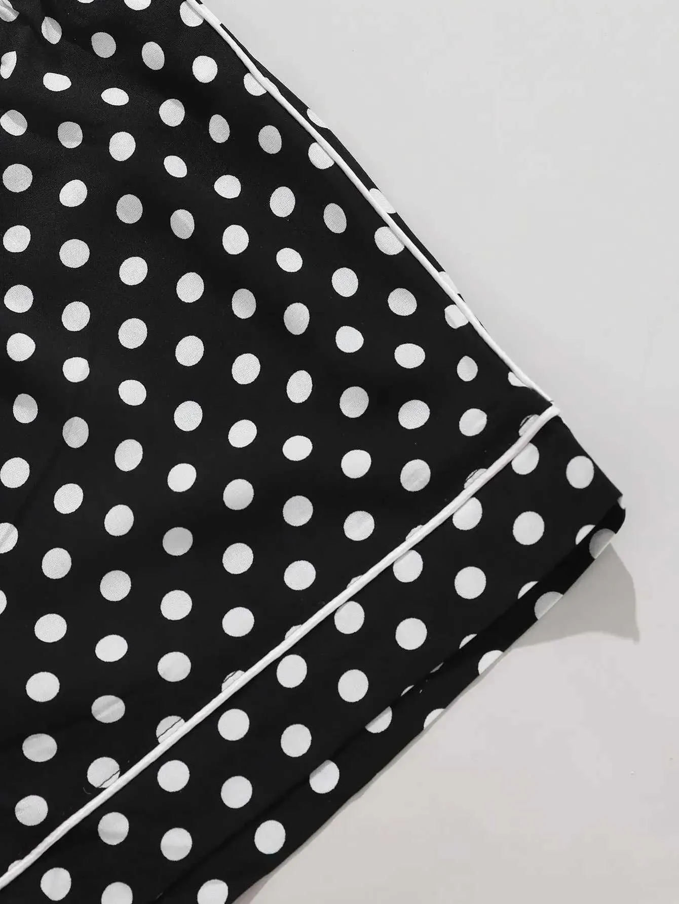 Frauen Nachtwäsche kurze Slves Damen Pyjamas Set Solid V Neck Top Elastic Taille Dot Print Shorts weibliche 2 Stück Slpee Nightwear Homewear Y240426