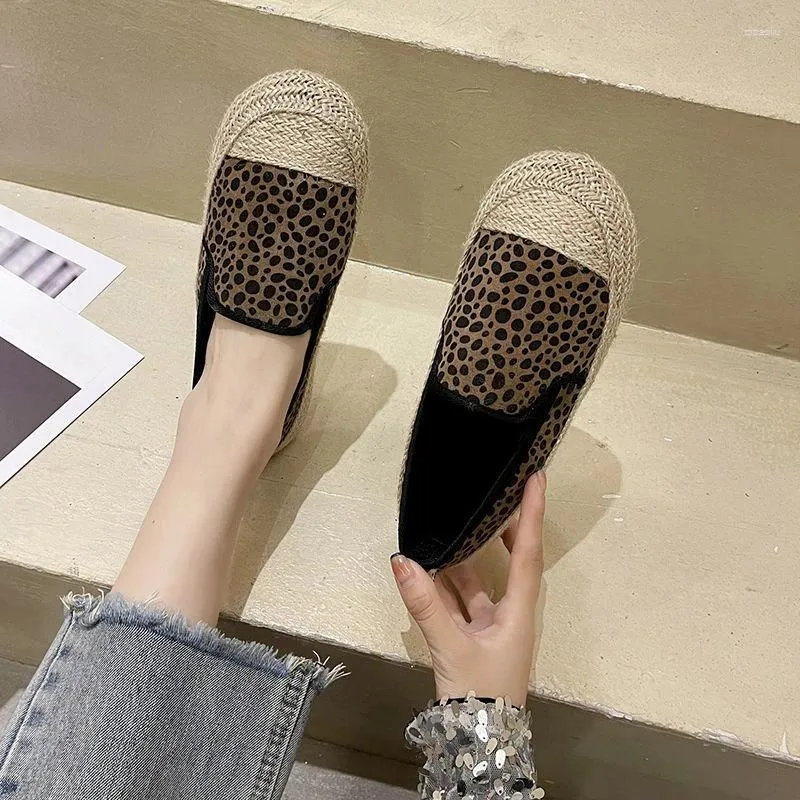 Scarpe casual calzature femminili espadrilles tela rotonda da donna in offerta estate 2024 arrivo di cotone basso prezzo a 39
